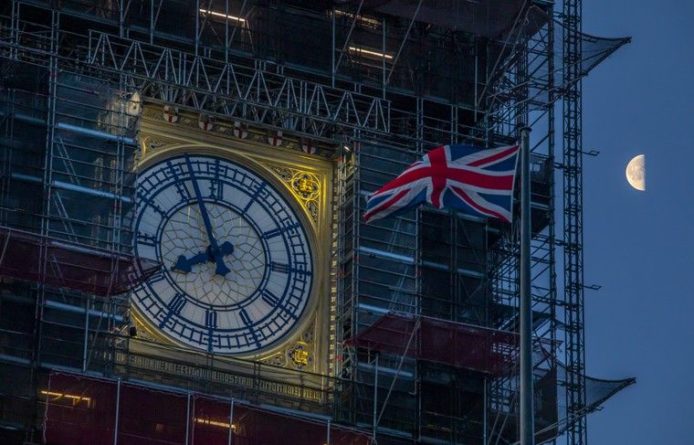 Общество: Британский парламент утвердил законопроект о Brexit
