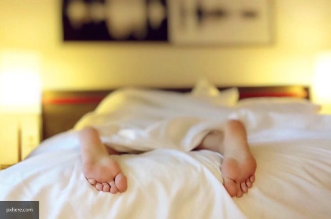 Общество: Эксперты поделились советами для улучшения сна и интимной жизни