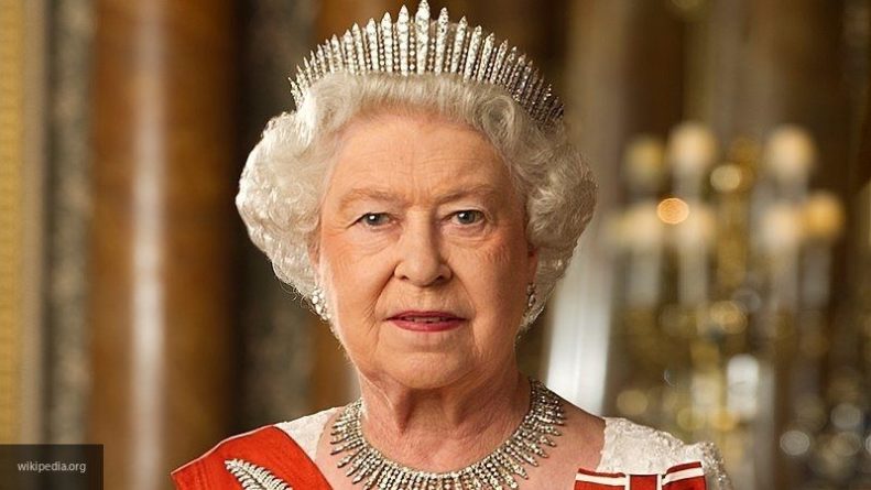 Общество: Daily Mail: после скандала с принцем Гарри и Маркл у Елизаветы II ухудшилось здоровье