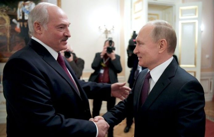 Общество: Лукашенко приедет на Парад Победы в Москву