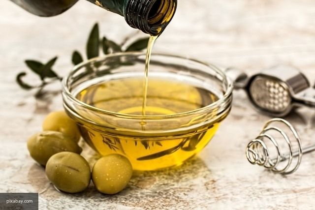 Общество: Роскачество проанализировало состав оливкового и подсолнечного масел