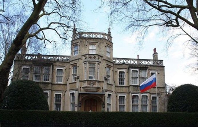 Общество: Посольство РФ выясняет обстоятельства нападения на прохожих в Лондоне