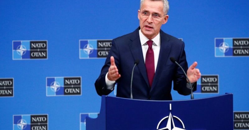 Общество: Столтенберг: Маневры НАТО Defender не направлены против России
