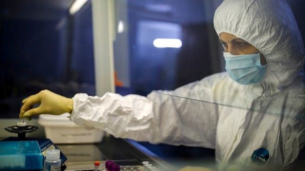 Общество: ВОЗ рекомендует не возносить «прорывные» лекарства от коронавируса
