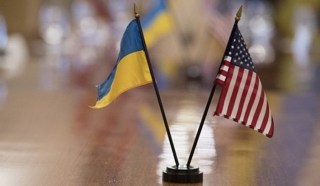 Общество: День Влюбленных — группа сенаторов США едет в Киев на встречу с Зеленским