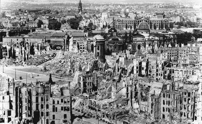 Общество: «Дрезден был похож на луну – одни минералы. Камни раскалились. Вокруг была смерть».