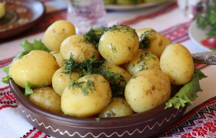 Общество: Учёные из Кембриджа доказали безвредность не жареной картошки