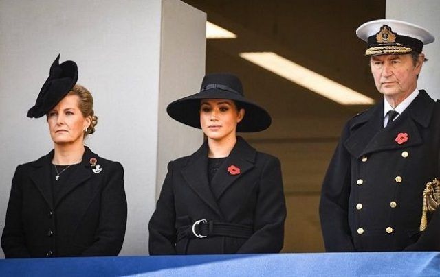 Общество: Меган Маркл и принцу Гарри придется отказаться от использования бренда «герцогов Сассекских»