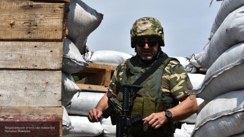 Общество: Великобритания выступила против отправки Россией гуманитарной помощи в Донбасс