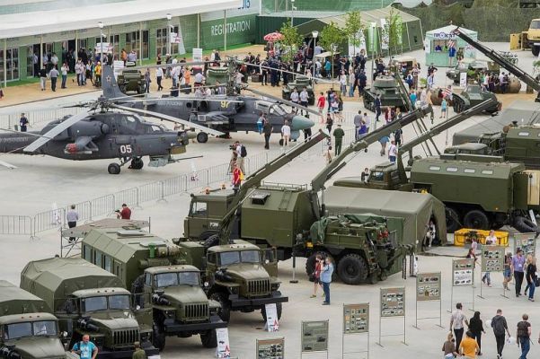 Общество: The Economist: Россия участвует в битве за ближневосточный рынок вооружений — Военные новости, Новости России