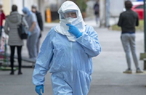 Общество: Франция закрыла военную базу на севере страны из-за коронавируса