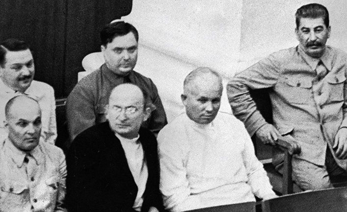 Общество: ABC (Испания): закрытый доклад Хрущева против сталинского геноцида, который СССР обнародовал лишь в 1988 году