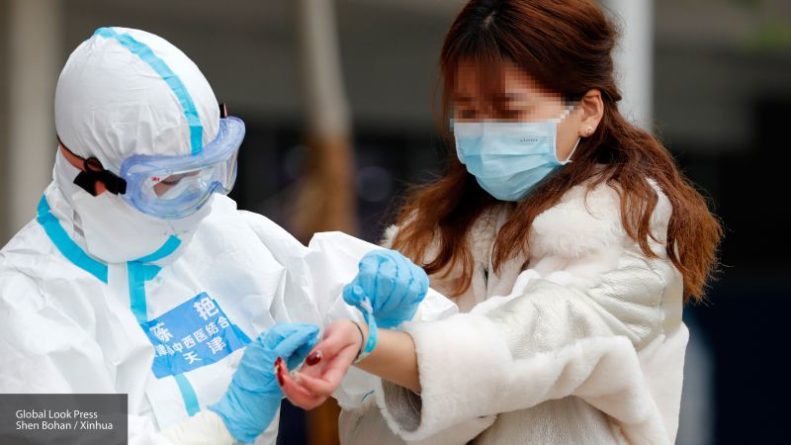 Общество: Как Япония переносит коронавирус: чихающих выгоняют из метро, а из магазинов пропал рис