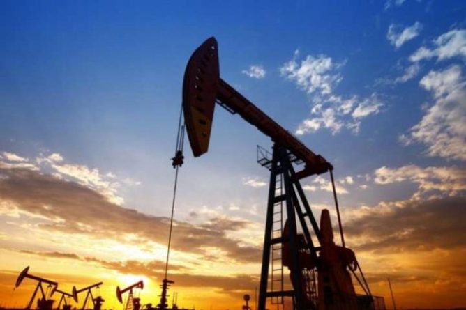 Общество: Цены на нефть резко изменились: что происходит на торгах
