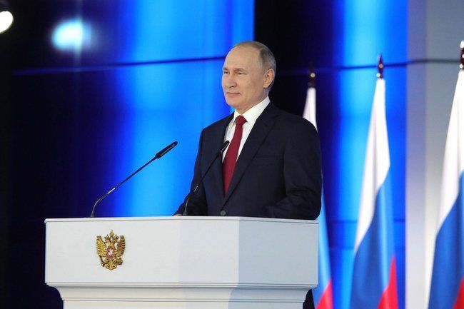 Общество: Путин: «Если кто посмеет напасть на Россию – повторим»