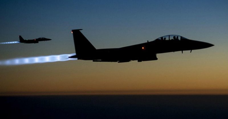 Общество: США нанесли авиаудар по базе на сирийско-иракской границе