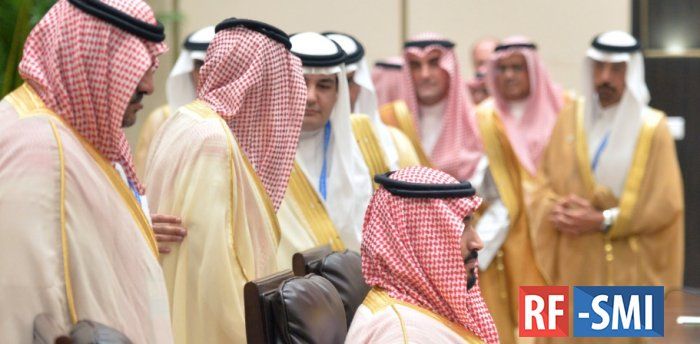 Общество: Саудовские принцы поплатились за падение цен на нефть