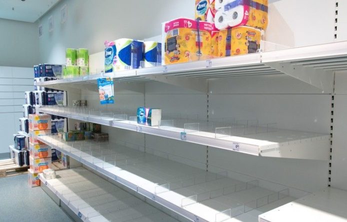 Общество: Европейцы начали опустошать супермаркеты на фоне коронавируса