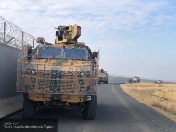 Общество: Министры обороны Турции и Великобритании посетили сирийско-турецкую границу