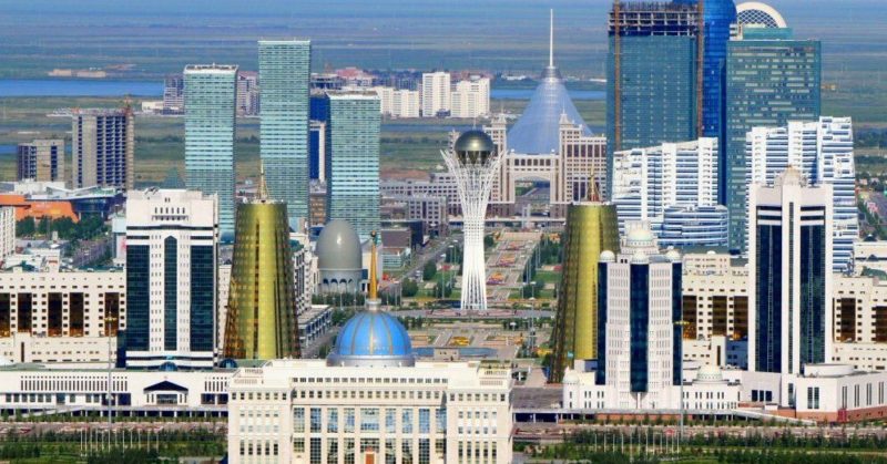 Общество: Казахстан из-за коронавируса ввел режим чрезвычайного положения
