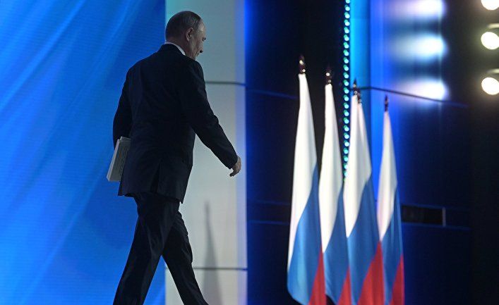 Общество: Кремлевский пленник: почему Владимир Путин не может уйти в отставку (The Economist, Великобритания)