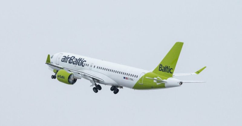 Общество: airBaltic спецрейсами из Лондона и с Мальты доставит в Ригу жителей стран Балтии