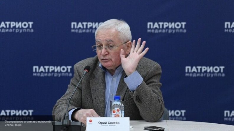 Политолог Светов опроверг массовый отъезд "умнейших людей" из России 19032020 Общество: Политолог Светов опроверг массовый отъезд "умнейших людей" из России