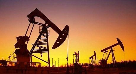 Общество: Мировые цены на нефть продолжают расти