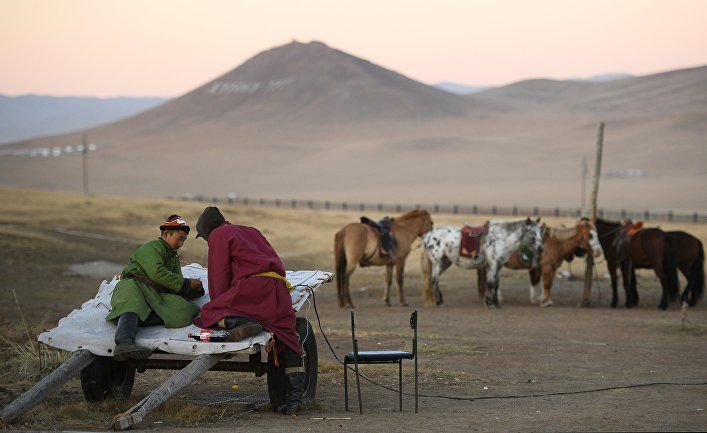 Общество: The Times (Великобритания): Монголия отказывается от советского прошлого, восстанавливая старый алфавит