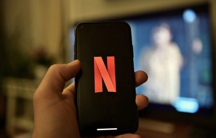 Общество: Netflix выделит $100 млн на поддержку киноиндустрии