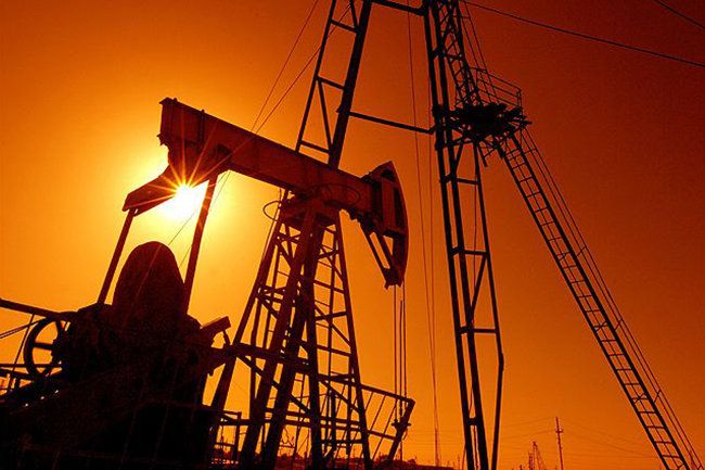 Общество: Рушить цены на нефть стало физически невозможно эксперт