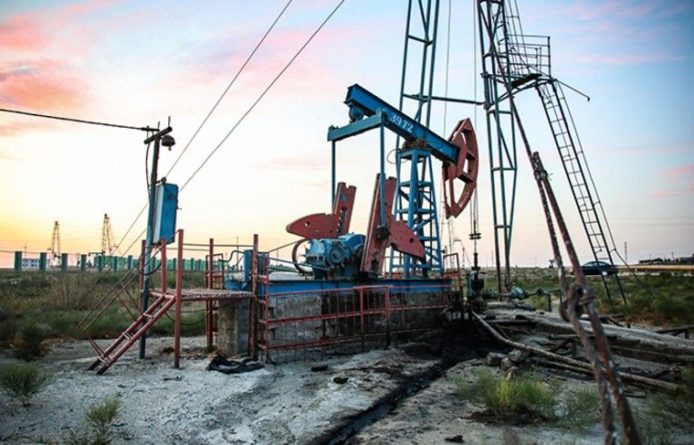 Общество: Стоимость нефти упала ниже $26 за баррель