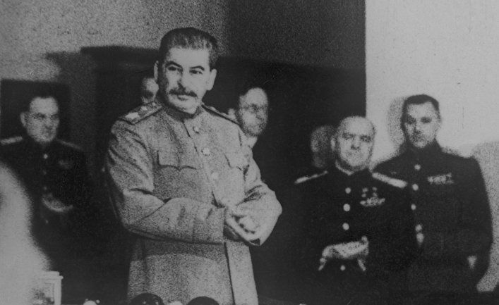 Общество: Великий секрет Сталина: раскрыта болезнь вождя, которую он скрывал во время Второй мировой войны (ABC, Испания)