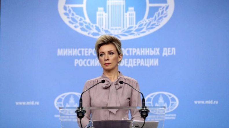Общество: Захарова раскрыла, кто стоит за вбросами СМИ о «бесполезности» российской помощи Италии