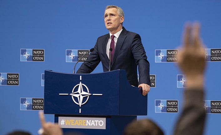 Общество: The Telegraph (Великобритания): НАТО предупреждает Россию, что коронавирус ее не сломил