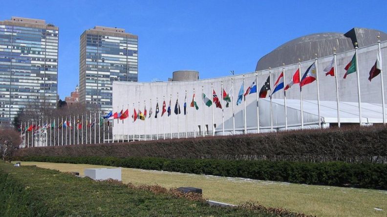 Общество: В Генассамблее ООН отказались принимать российскую резолюцию об отмене санкций