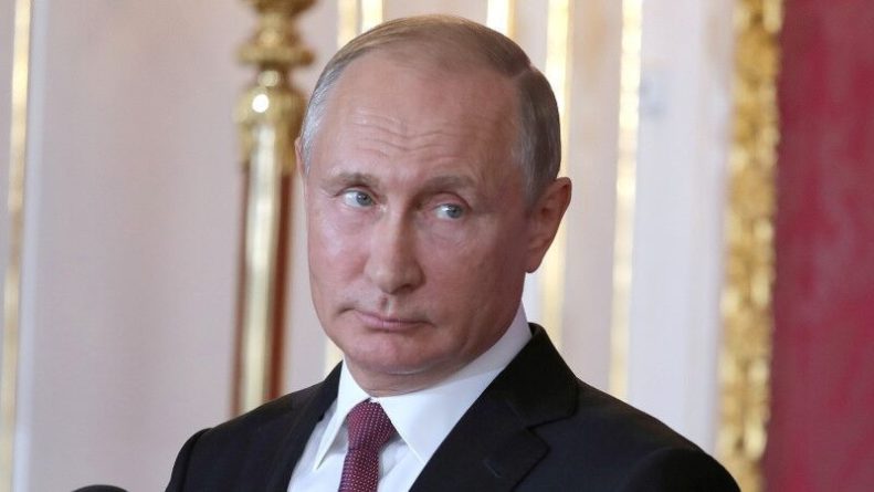 Общество: Путин пожелал британскому премьеру скорейшего выздоровления от COVID-19