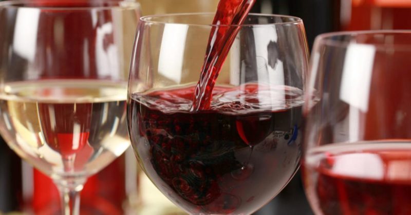 Общество: Ученые рассказали, как вино борется со старением