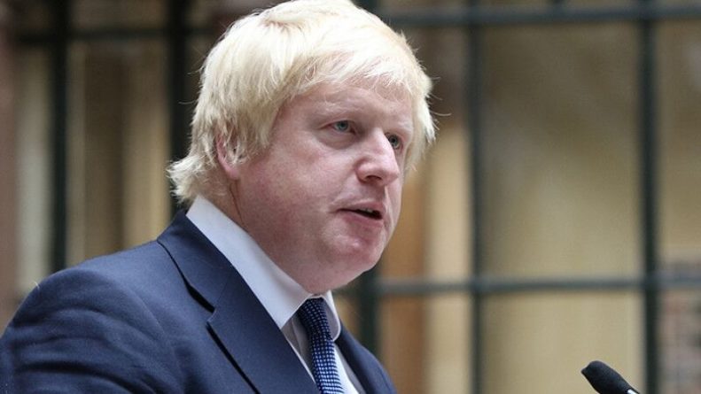 Общество: Британский минздрав сообщил, что заболевший коронавирусом премьер пошел на поправку