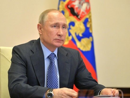 Общество: Объявленная Путиным поддержка бизнеса уперлась в МРОТ