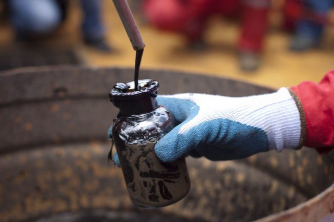 Цена нефти марки WTI впервые с 2002 года упала ниже $19 17042020 Общество: Цена нефти марки WTI впервые с 2002 года упала ниже $19