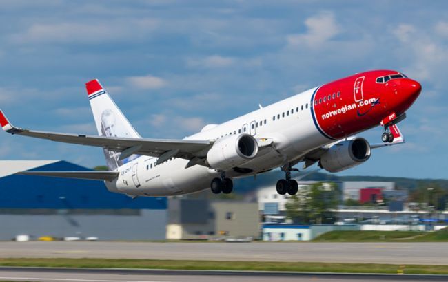 Общество: Авиакомпания Norwegian Air частично объявила о банкротстве из-за коронавируса