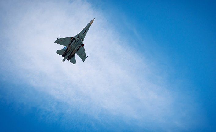 Общество: Комментарии британских читателей: пора уже сбивать эти российские самолеты! (Daily Mail, Великобритания)