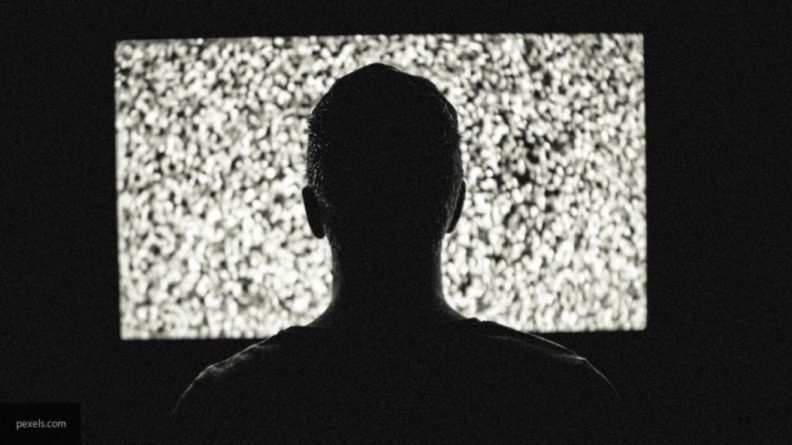 Общество: Ученые связали развитие сердечных заболеваний с просмотром телевизора