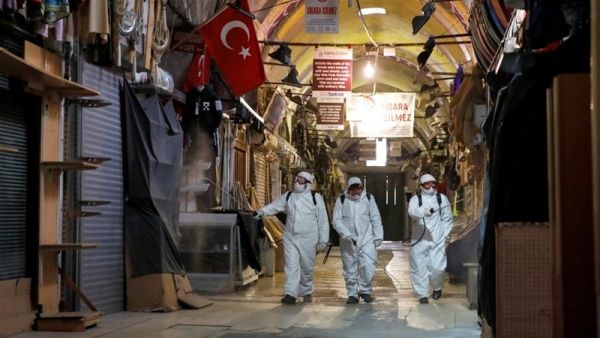 Общество: Эксперты назвали самую уязвимую категорию жителей «инфицированной» Турции