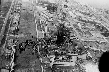 Общество: Даже в бронемашинах зашкаливали дозиметры: несколько малоизвестных фактов о ликвидации аварии в Чернобыле