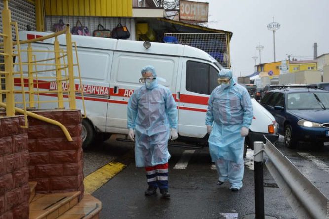 Общество: Десятки новых случаев и смерть в больнице: данные по коронавирусу в Киеве на 27 апреля