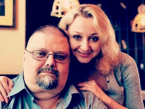 Общество: Упала на колени и рыдала: украинка поделилась криком души о смерти мужа-врача от коронавируса