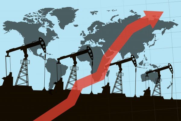 Общество: Нефть растет третий день подряд: итоги биржевой торговли 30 апреля