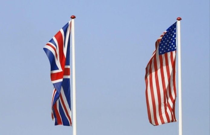 Общество: Великобритания и США обсудят сделку о свободной торговле по видеосвязи